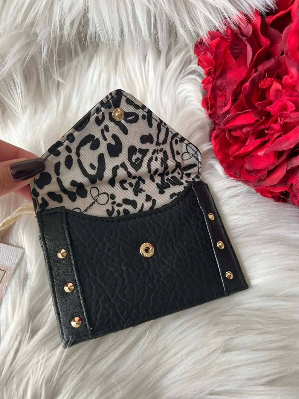 Jessica Simpson Black Key Card Case Wallet with Gold Studs